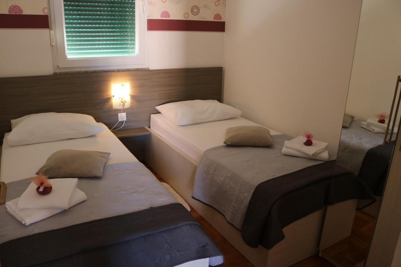 Apartments Marina Vodice Exterior foto