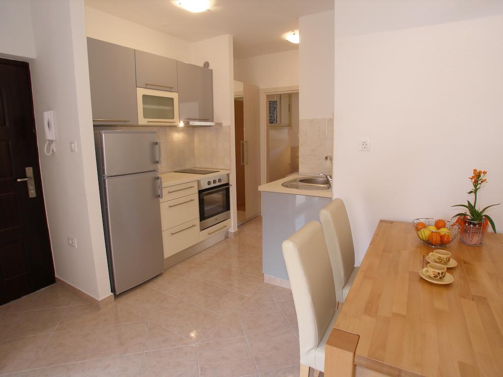 Apartments Marina Vodice Zimmer foto