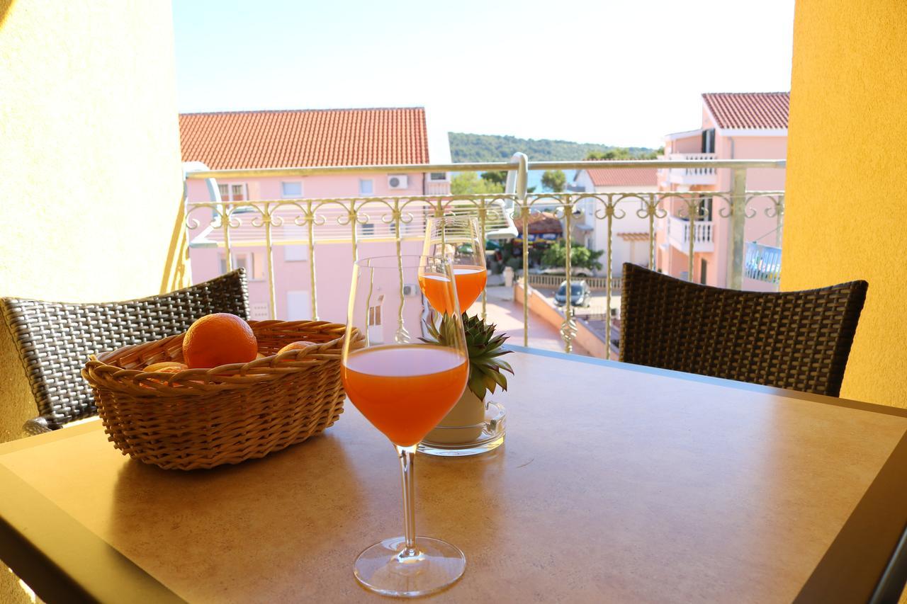 Apartments Marina Vodice Exterior foto